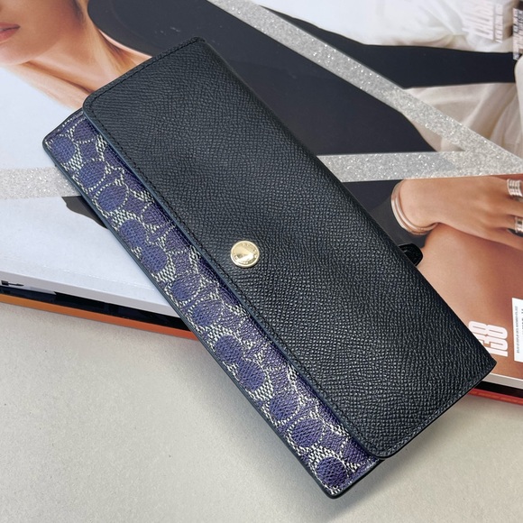 (new+tag) Coach signature monogram classic violet black soft wallet - Picture 8 of 15